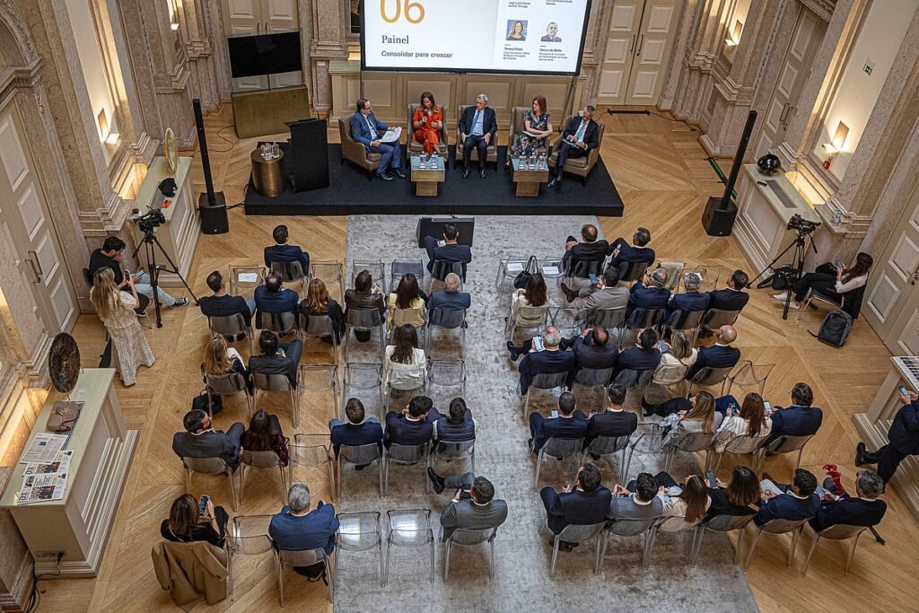 tugal tem "demasiadas" pequenas e médias empresas (PME), muitas delas microempre