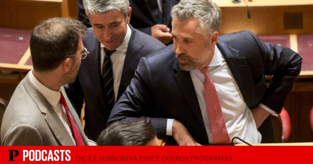 Pedro Nuno Santos intensifica críticas contra Duarte Cordeiro e ala costista