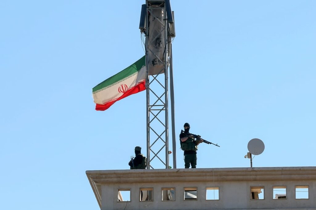 parte do Irão após reunião com diplomata dos EUA O ministro do Interior do Paqui