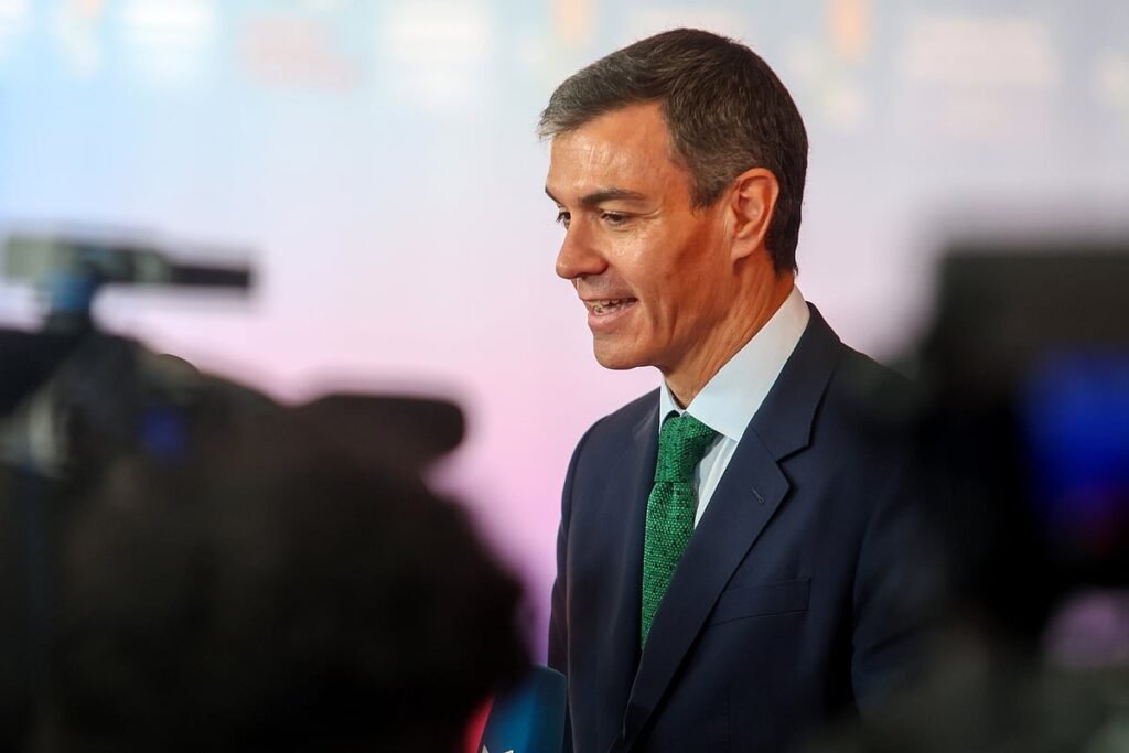 esta guerra ilegal só veio mostrar o fracasso da força bruta, a exigência de se