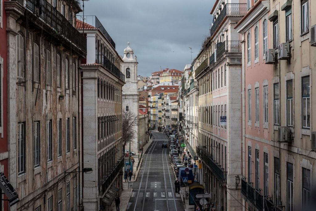 Inflação acelera para 3,4% em abril enquanto economia mantém ritmo de crescimento