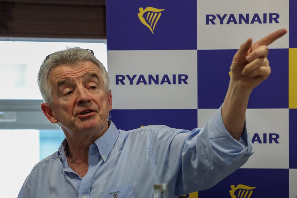 Ryanair pressiona governo português por suspensão de novo sistema de fronteiras