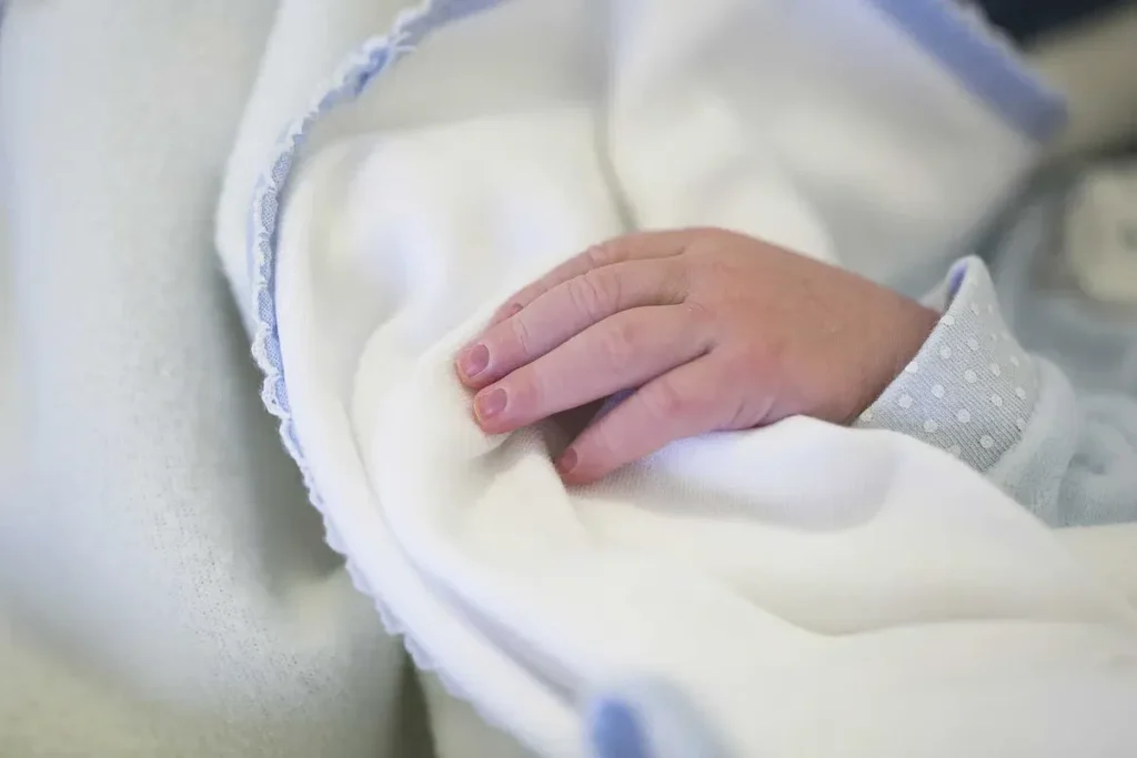 Natalidade em Portugal cresce com impacto significativo de mães estrangeiras