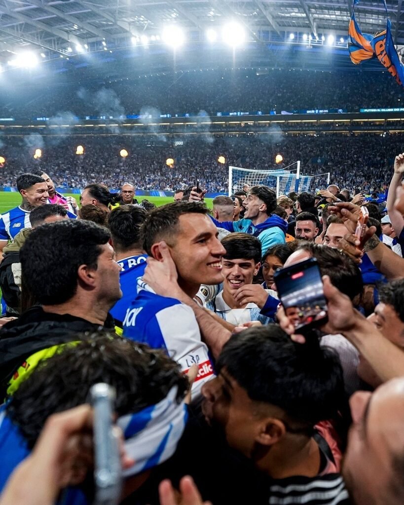 Dragão vira epicentro da festa portista após conquista do 31.º título