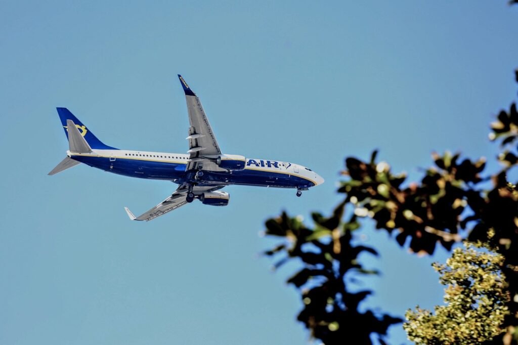 Comissário europeu alerta para risco de desabastecimento de combustível na aviação