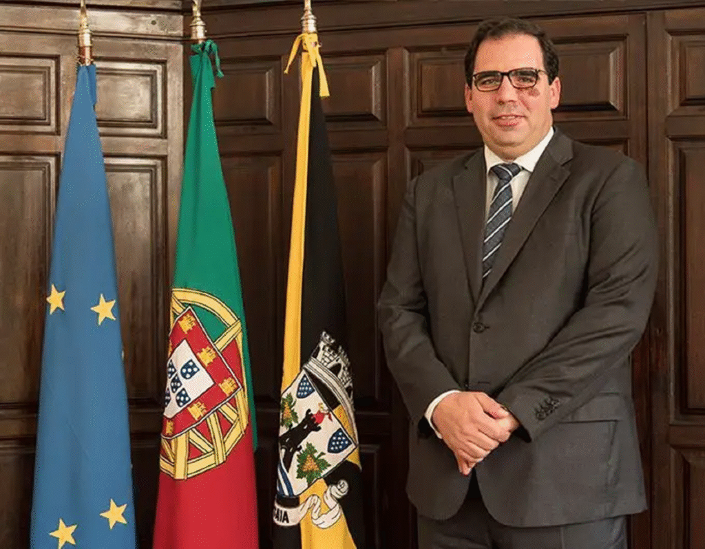 Operação Babel resulta em pena de oito anos e meio para ex-vice-presidente de Gaia