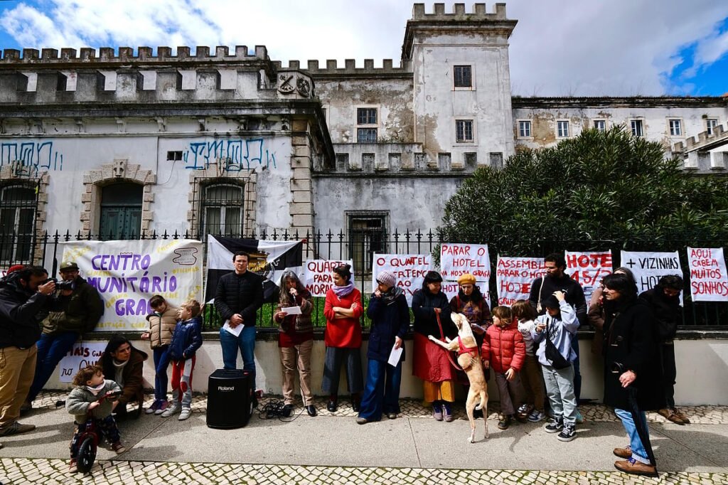 Fado e comunidade se levantam contra hotel de luxo no Quartel da Graça em Lisboa