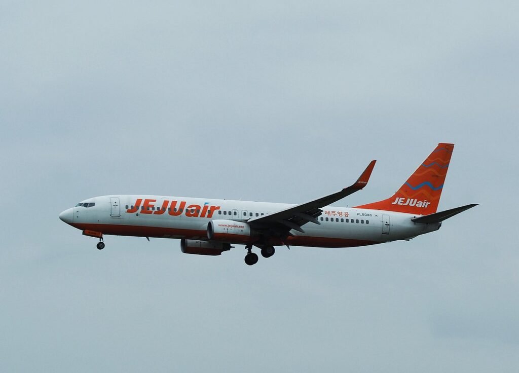 Conflito no Oriente Médio: companhias aéreas sul-coreanas suspendem mais de 900 voos