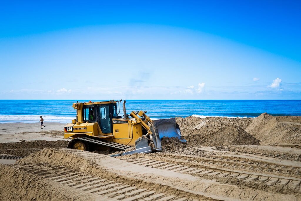 Costa da Caparica terá praias renovadas para a época balnear com obras de reposição de areias