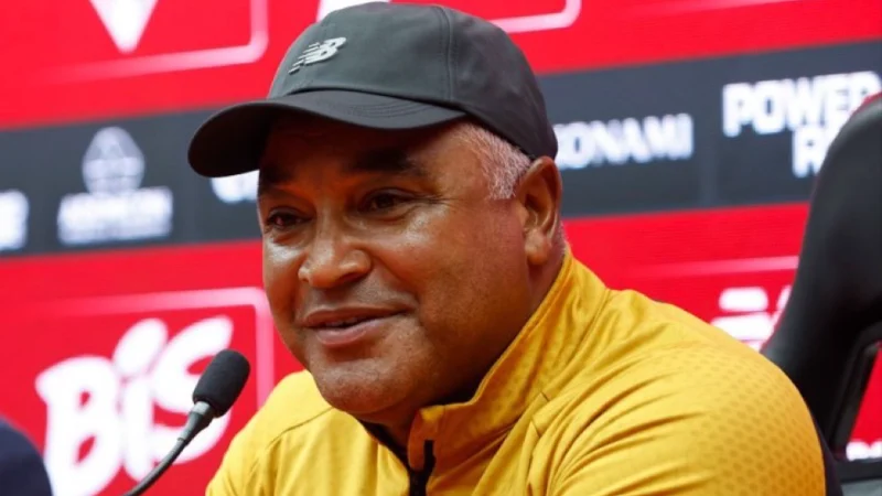 Queda na Copa do Brasil derruba Roger Machado do comando do São Paulo