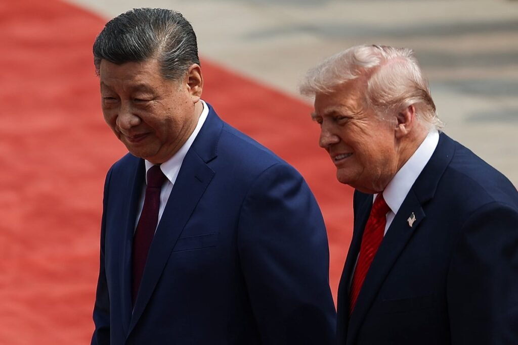 Xi Jinping alerta Trump sobre Taiwan e EUA ponderam apoio em meio a tensões
