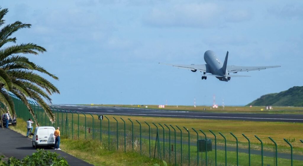 Contaminação de combustível suspende abastecimento no Aeroporto das Lajes por sete dias
