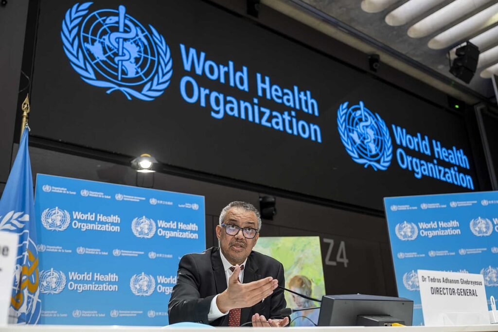 OMS alerta para risco global após surto de ébola deixar 80 mortos no Congo e em Uganda