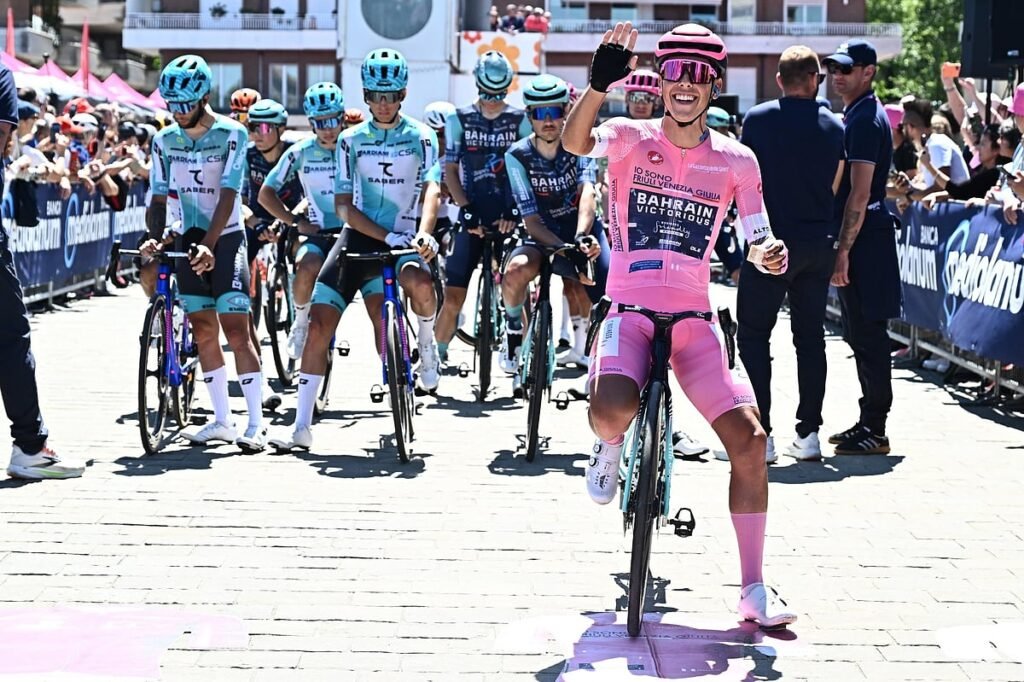 Afonso Eulálio mantém liderança do Giro d'Italia antes do dia de descanso