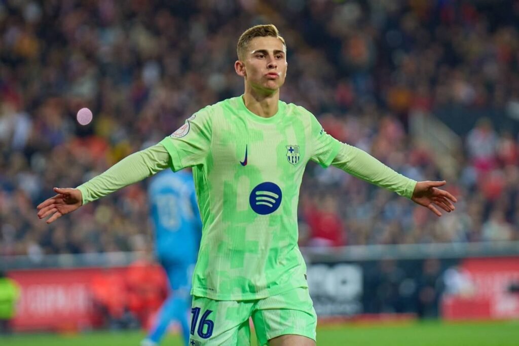 Lesão de Fermín López no pé direito preocupa Barcelona e seleção espanhola para o Mundial 2026