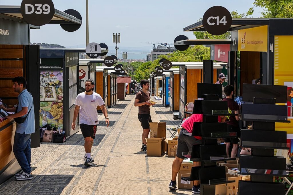 Feira do Livro de Lisboa retorna com programação expandida e experiências imersivas