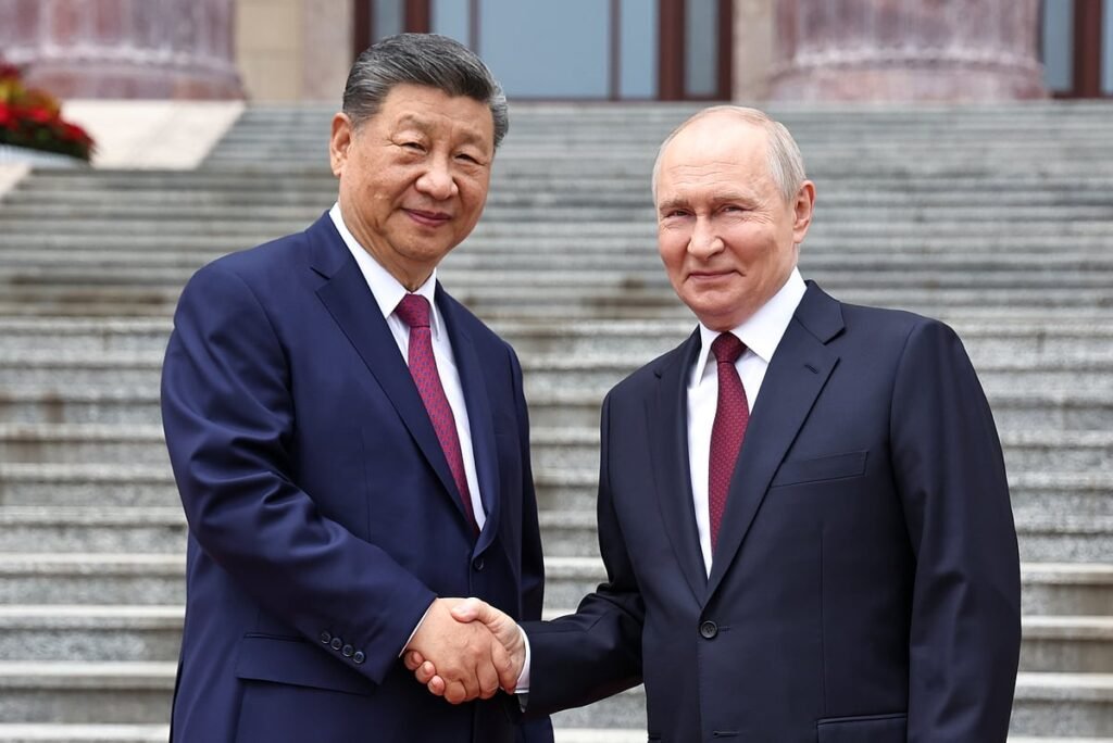 Xi Jinping e Vladimir Putin reforçam aliança estratégica contra a hegemonia global