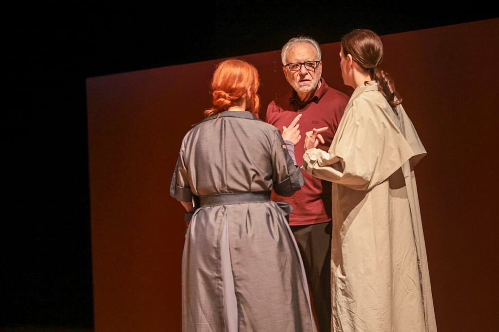 Teatro Aberto recebe Medalha de Mérito Cultural em celebração de cinco décadas