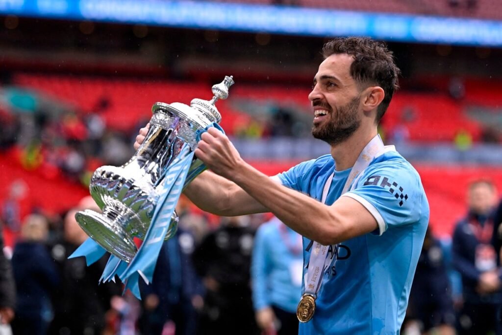 Bernardo Silva revela mágoa com o Benfica e projeta saída do Manchester City