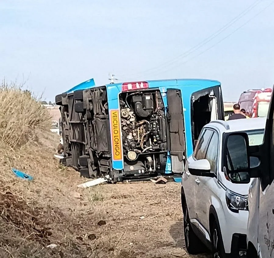 Acidente com autocarro na Estrada Nacional 260 em Beja deixa sete feridos