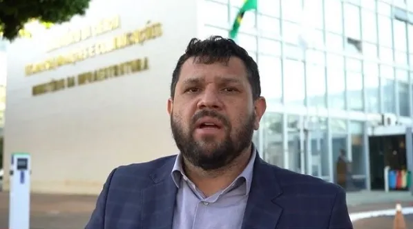 Advogados de Oswaldo Eustáquio cobram do STF acareação com Mauro Cid e anulação de ação penal