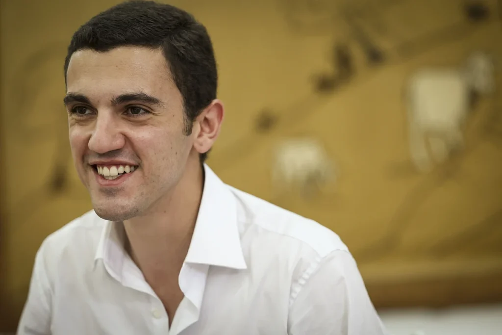 Análise da trajetória e dos desafios políticos de sebastião bugalho