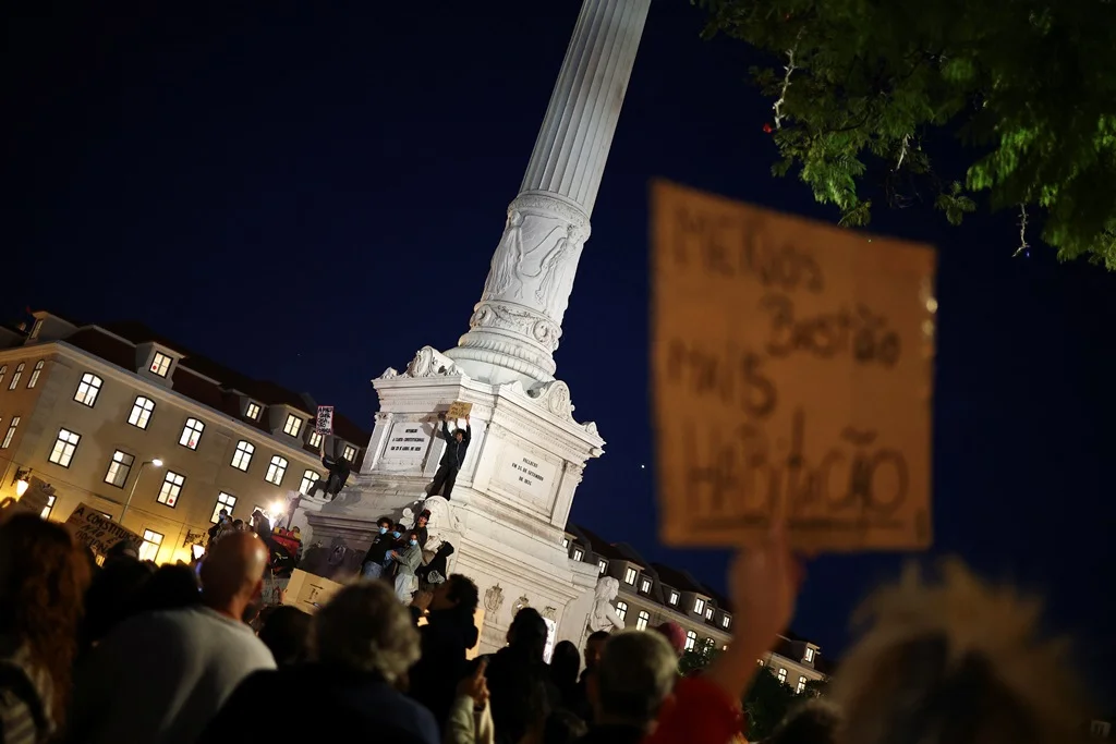 Aproveitamento político da extrema-direita em protestos na Europa
