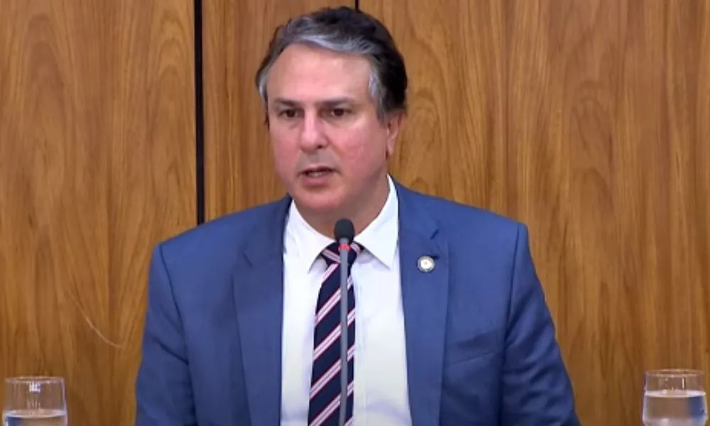 Camilo santana aponta interferência da meta e cobra transparência em eleições