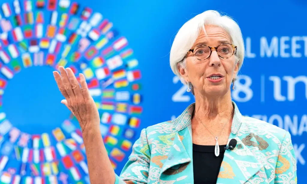 Christine Lagarde renuncia à presidência do Banco Central Europeu
