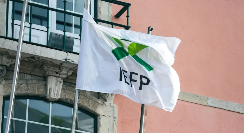 Desemprego fica em 5,6% em setembro segundo dados do INE