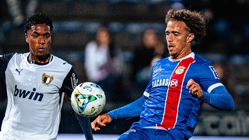 Ex-vasco, Figueiredo brilha na Europa com golaço e prêmio de melhor em campo