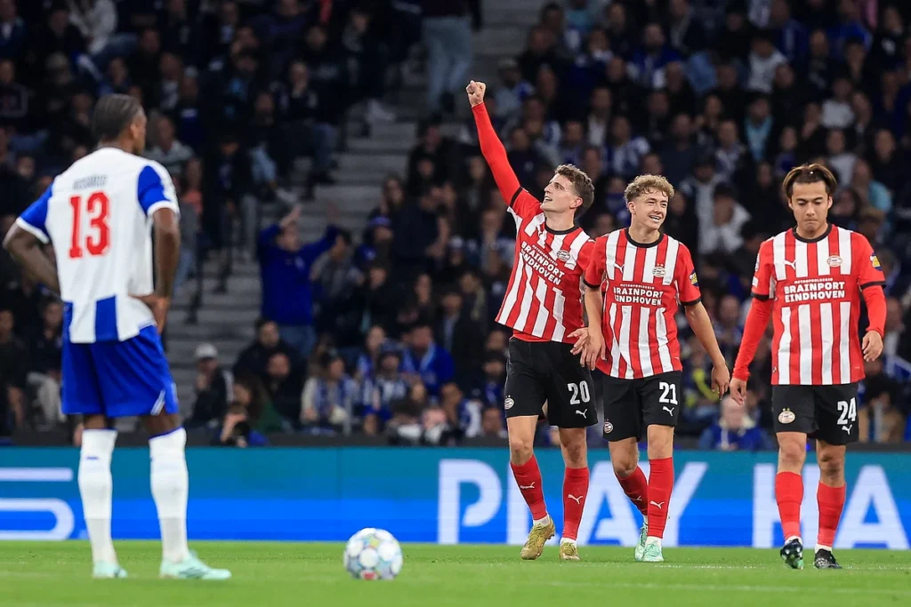 FC porto complica apuramento europeu após nova derrota frente ao PSV