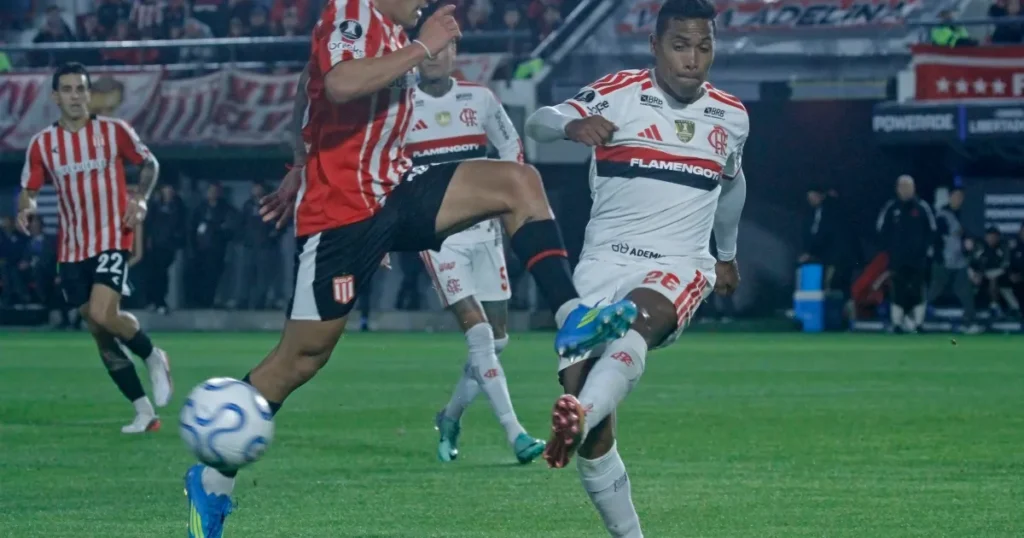 Flamengo empata na Argentina e definirá vaga na final da Libertadores diante da torcida no Maracanã