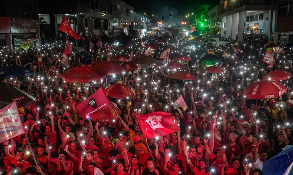 Imprensa internacional destaca vitória histórica de Lula na Presidência