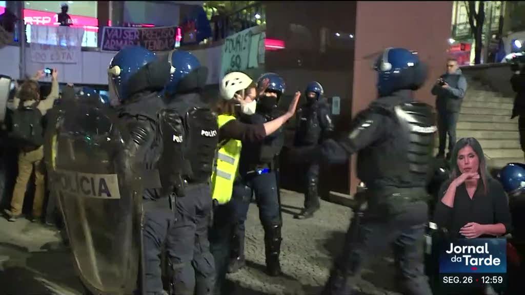 Inspeção-Geral da Administração Interna investiga atuação policial no Porto e Lisboa