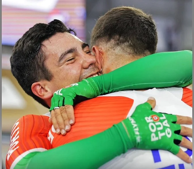 Iúri Leitão e Ivo Oliveira garantem prata inédita no madison em Xangai