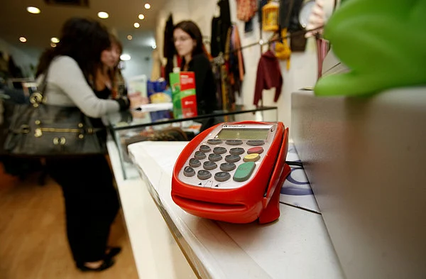 Lucros da american express disparam no acumulado de nove meses