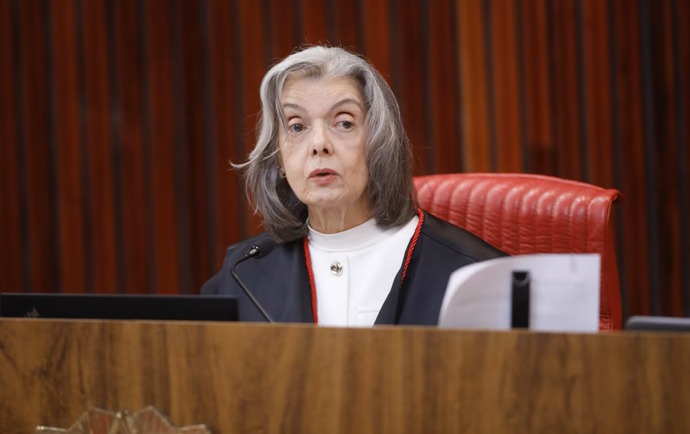 Ministra Cármen Lúcia exige que TSE detalhe gratuidade de transporte no segundo turno