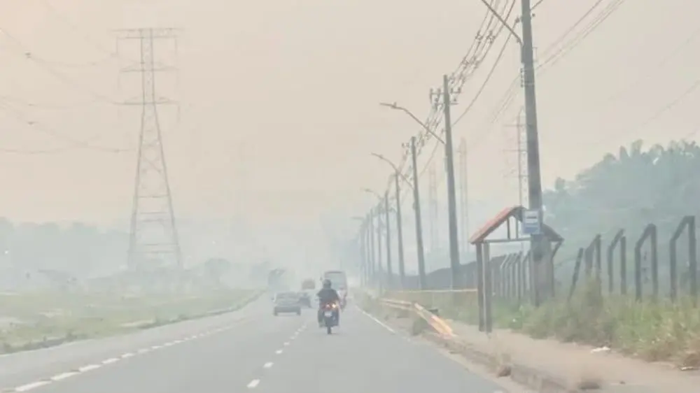 Prefeitura cobra união contra poluição extrema que toma conta de Manaus neste sábado