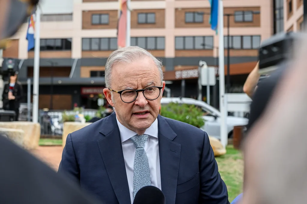 Primeiro-ministro australiano classifica atropelamento de deputada como ataque deliberado