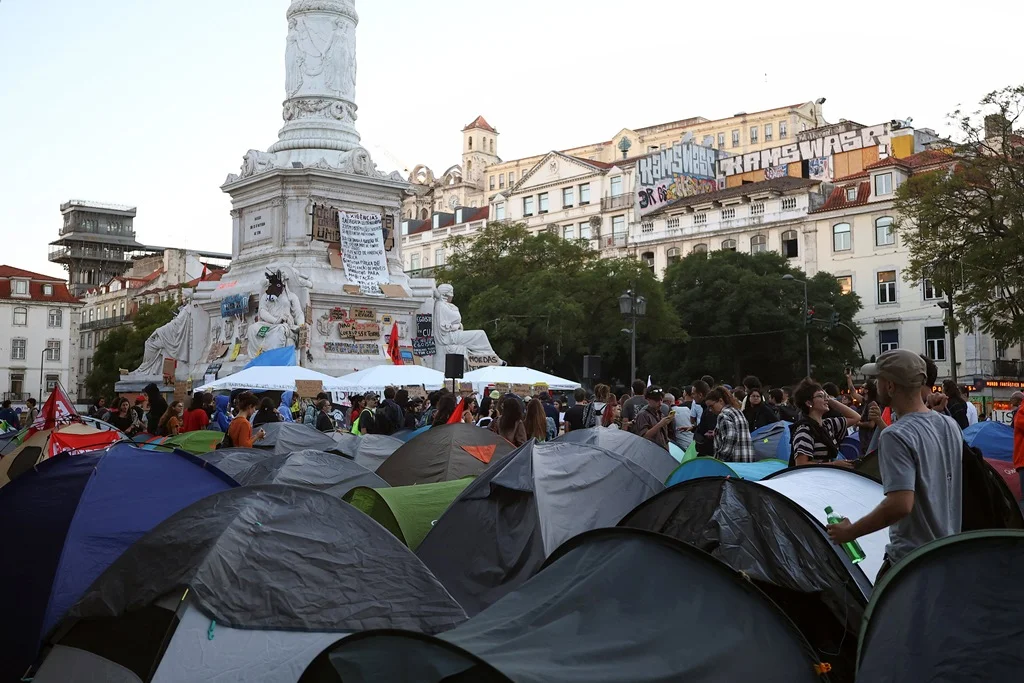 Protestos pela habitação regressam a Lisboa e ao Porto após forte intervenção policial