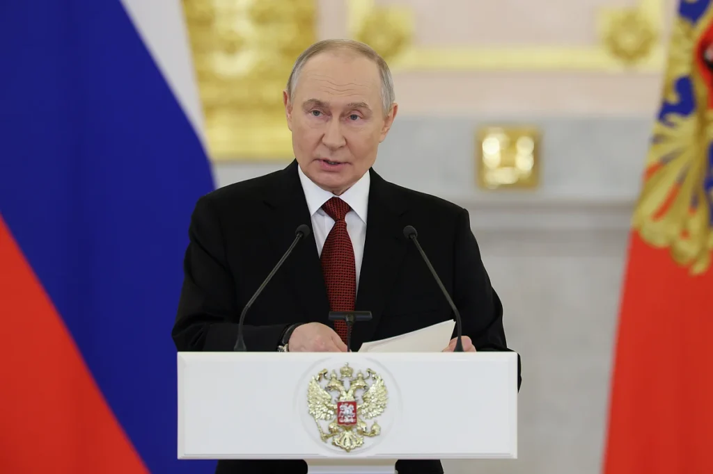 Putin condiciona encontro com Zelensky a acordo de paz final e descarta negociações prévias