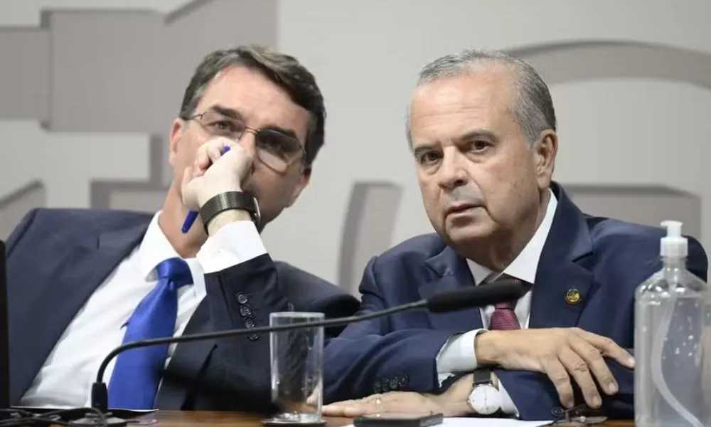 Rogério Marinho diz que só falará após pronunciamento de Flávio