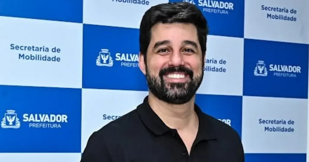 Secretário de Salvador tem prisão decretada pelo Tre-ba por corte de ônibus no segundo turno