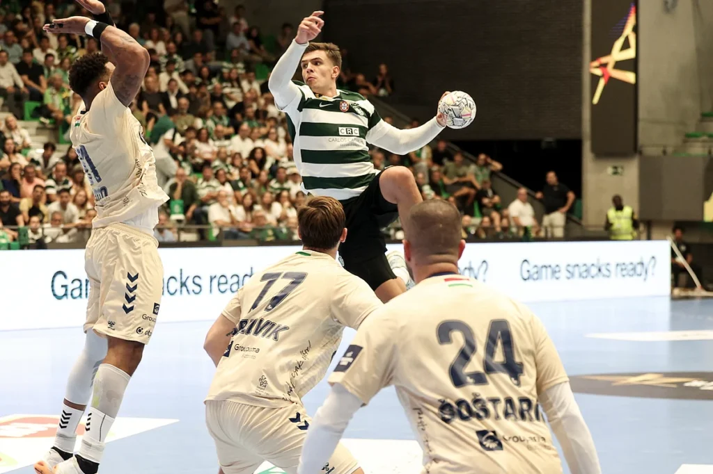 Sporting garante vaga na Ronda Principal da Champions de andebol enquanto FC Porto é eliminado