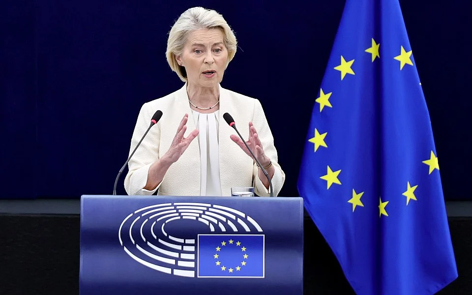 União Europeia mantém pressão económica sobre a Rússia após recuo dos Estados Unidos