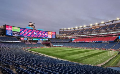 Gillette_Stadium_Populous-1.jpg