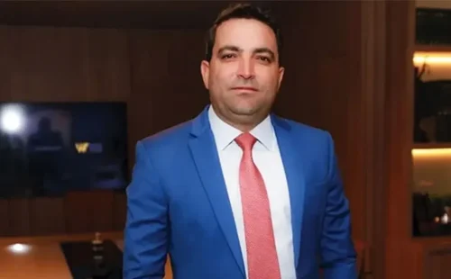 Advogado ligado a flávio bolsonaro movimentou bilhões em apostas online