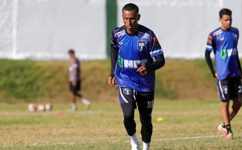 Atacante Ciel reforça o Tirol na busca pelo título inédito da Taça Fares Lopes