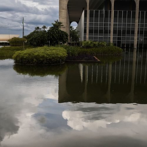 brasilia_60_anos_espelho_itamaraty_0420202398_2.jpg